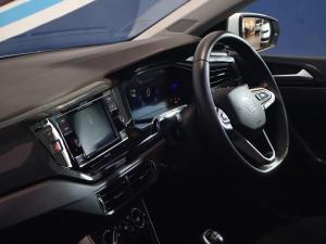 Volkswagen Polo hatch 1.0TSI Life manual - Image 17