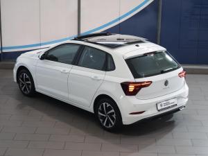 Volkswagen Polo hatch 1.0TSI Life manual - Image 9