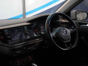 Volkswagen Polo hatch 1.0TSI Comfortline auto - Image 12
