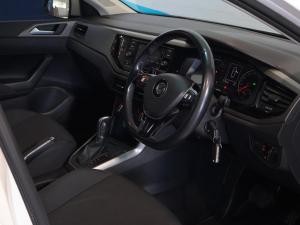 Volkswagen Polo hatch 1.0TSI Comfortline auto - Image 15