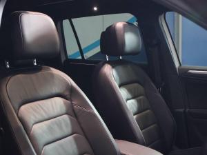 Volkswagen Tiguan 2.0TSI 4Motion Highline - Image 26