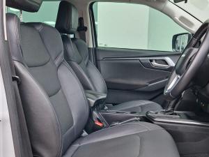 Isuzu D-Max 1.9TD double cab LS auto - Image 13