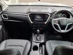 Isuzu D-Max 1.9TD double cab LS auto - Image 8