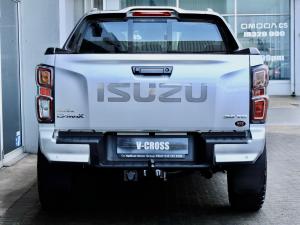 Isuzu D-Max 3.0TD double cab V-Cross 4x4 - Image 18