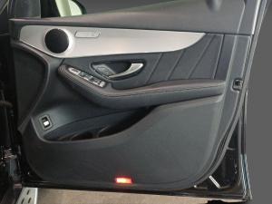 Mercedes-Benz GLC GLC300d 4Matic - Image 18