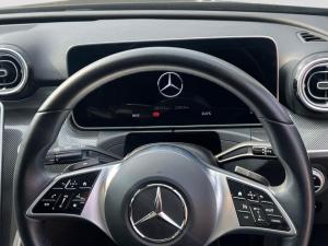 Mercedes-Benz C-Class C220d Avantgarde - Image 12
