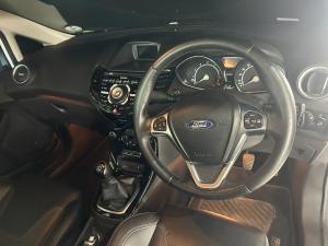 Ford Fiesta 5-door 1.0T Titanium - Image 10