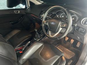 Ford Fiesta 5-door 1.0T Titanium - Image 14