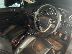 Ford Fiesta 5-door 1.0T Titanium - Image 5