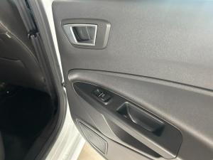 Ford Fiesta 5-door 1.0T Titanium - Image 9