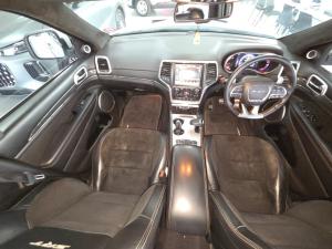 Jeep Grand Cherokee SRT - Image 10