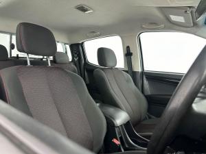 Isuzu D-MAX 250 HO HI-RIDE D/C - Image 18
