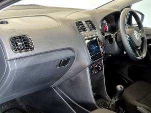 Volkswagen Polo Vivo hatch 1.4 - Image 14