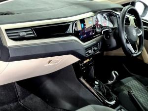 Volkswagen Polo sedan 1.0TSI Life - Image 14