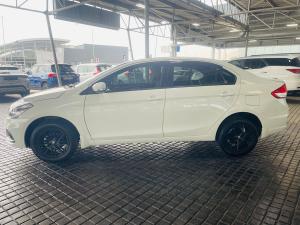 Suzuki Ciaz 1.5 GL manual - Image 4