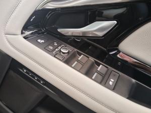 Land Rover Range Rover Evoque D180 R-Dynamic SE First Edition - Image 13