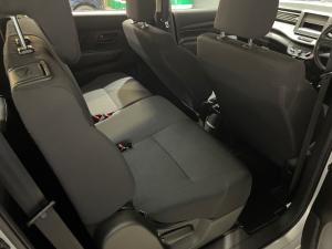Suzuki Ertiga 1.5 GA - Image 10