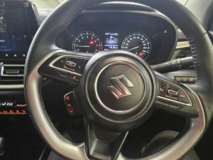 Suzuki Baleno 1.5 GLX auto - Image 15