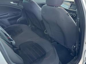 Alfa Romeo Giulietta 1.4T Sprint - Image 9