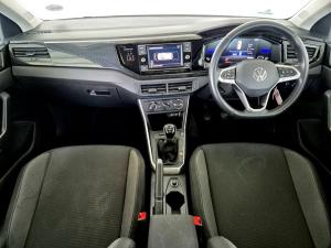 Volkswagen Polo hatch 1.0TSI Life manual - Image 12