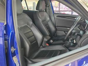 Volkswagen T-Roc 2.0TSI 4Motion R-Line - Image 11