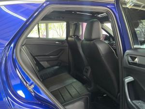 Volkswagen T-Roc 2.0TSI 4Motion R-Line - Image 19