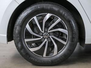 Volkswagen Polo hatch 1.0TSI Life manual - Image 18