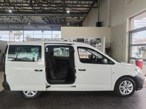 Volkswagen Caddy Maxi Kombi 2.0TDI - Image 6