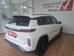 Toyota Urban Cruiser 1.5 XR manual - Image 2
