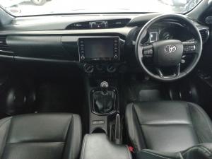 Toyota Hilux 2.8GD-6 Xtra cab Legend manual - Image 6