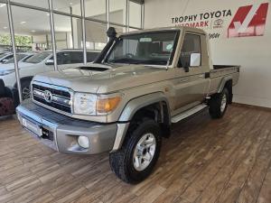 Toyota Land Cruiser 79 4.5D-4D LX V8 single cab - Image 14