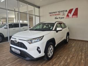 Toyota RAV4 2.0 GX auto - Image 14
