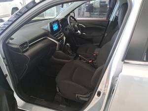 Toyota Urban Cruiser 1.5 XR auto - Image 7