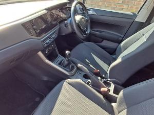 Volkswagen Polo hatch 1.0TSI Comfortline - Image 7