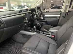 Toyota Hilux 2.4GD-6 double cab Raider auto - Image 7