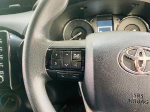 Toyota Hilux 2.4GD-6 double cab Raider auto - Image 9