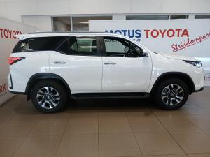 Toyota Fortuner 2.8GD-6 48V - Image 3