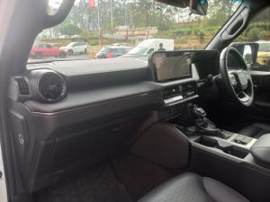 Toyota Land Cruiser Prado 2.8GD VX-R - Image 7