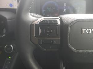 Toyota Land Cruiser Prado 2.8GD VX-R - Image 9