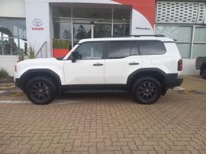 Toyota Land Cruiser Prado 2.8GD VX-R - Image 21