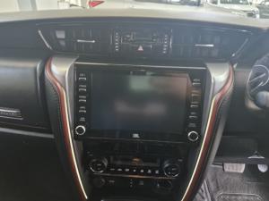 Toyota Fortuner 2.8 GD-6 4X4 VX automatic - Image 13