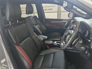 Toyota Fortuner 2.8 GD-6 4X4 VX automatic - Image 15