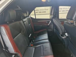 Toyota Fortuner 2.8 GD-6 4X4 VX automatic - Image 16