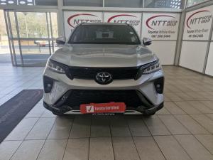 Toyota Fortuner 2.8 GD-6 4X4 VX automatic - Image 4