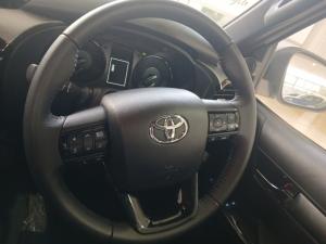 Toyota Hilux 2.8 GD-6 RB LegendE/CAB - Image 8