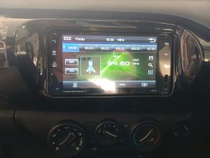 Toyota Hilux 2.4 GD-6 SR 4X4D/C - Image 14