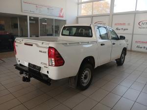 Toyota Hilux 2.4 GD-6 SR 4X4D/C - Image 2