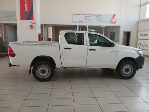 Toyota Hilux 2.4 GD-6 SR 4X4D/C - Image 3