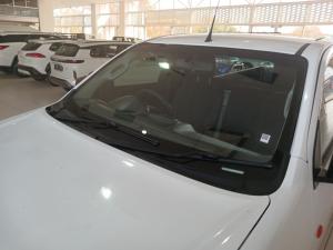 Isuzu D-MAX 250 HO X-RIDER Black D/C - Image 13