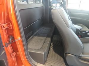 Toyota Hilux 2.8 GD-6 RB Legend 55 automaticE/CAB - Image 17